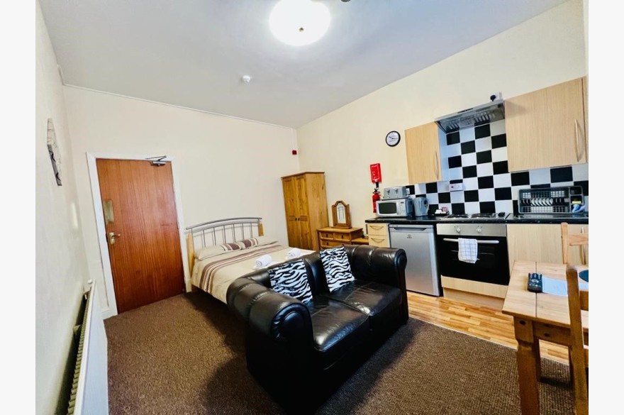 Investment Property For Sale - Photograph 7