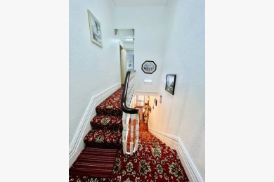 8 Bedroom Holiday Flats For Sale - Photograph 21